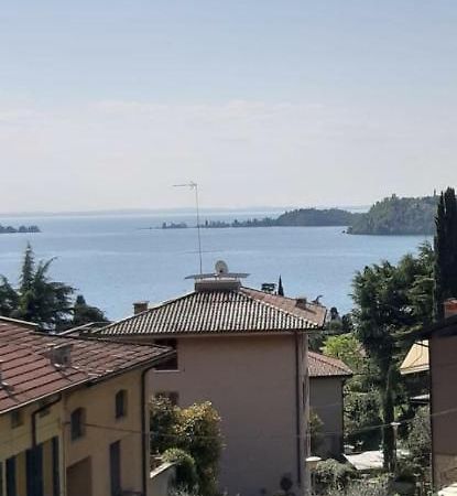 Valle Fiorita 42 - Lake View Studio 加尔多内-里维耶拉 外观 照片